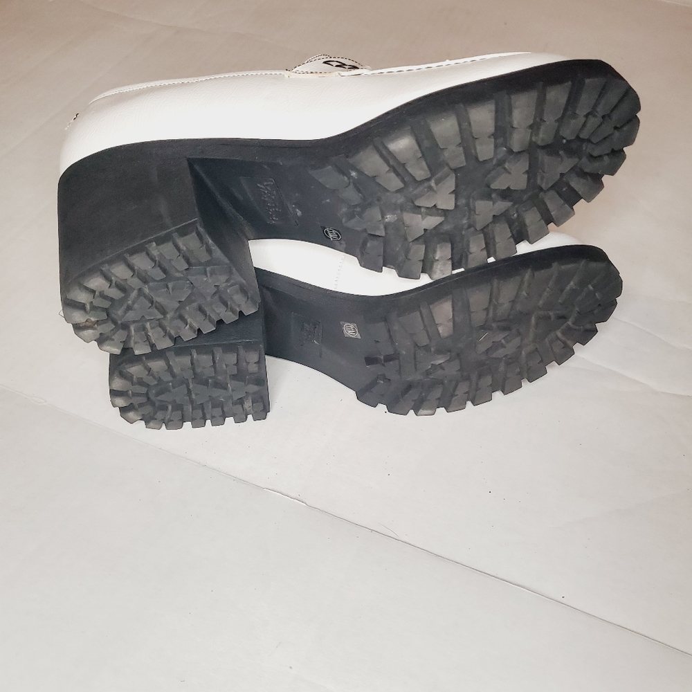 Dirty Laundry White Chunky Heel Loafers - Picture 5 of 13